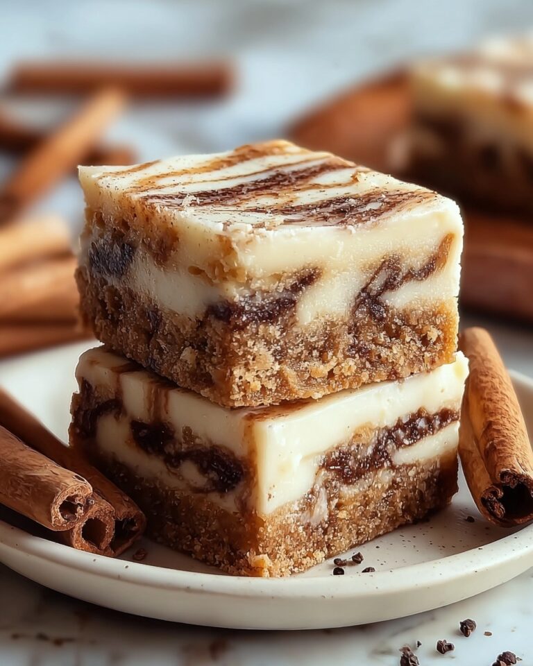 Indulgent Cinnamon Roll Blondies Recipe