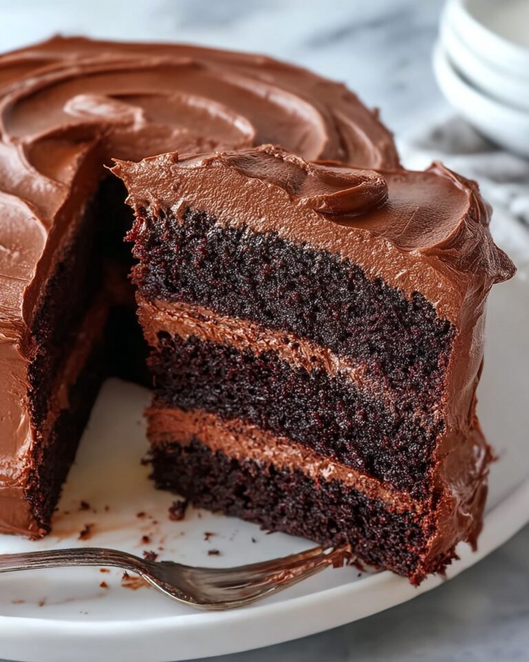 Homemade Chocolate Cake with Rich Chocolate Frosting Recipe