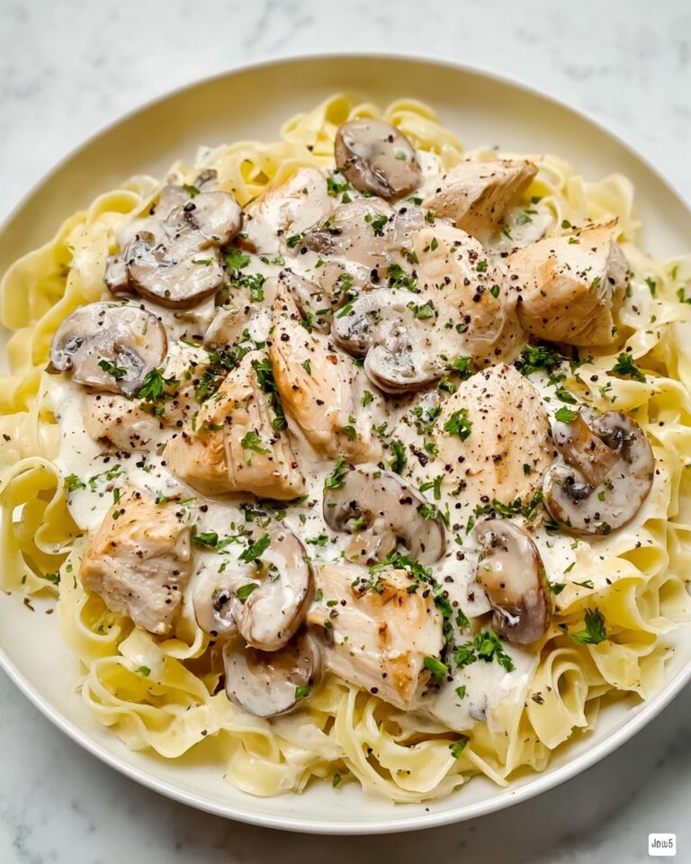 Creamy Chicken and Mushroom Pasta Recipe