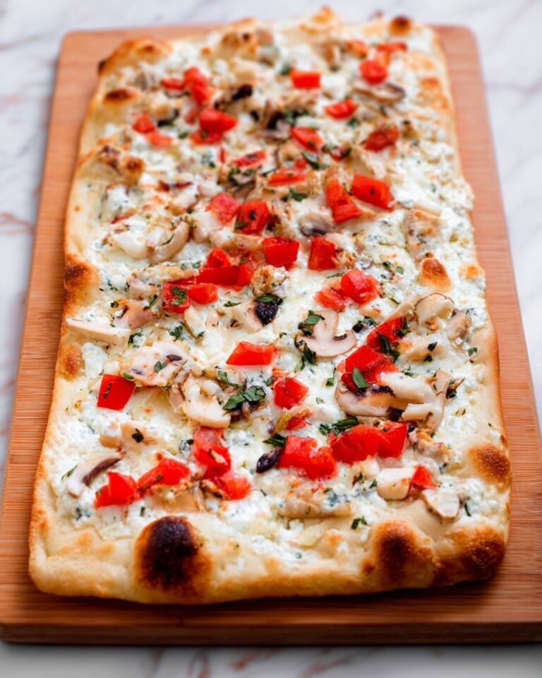 Chicken Pizza with Creamy Garlic Sauce Recipe