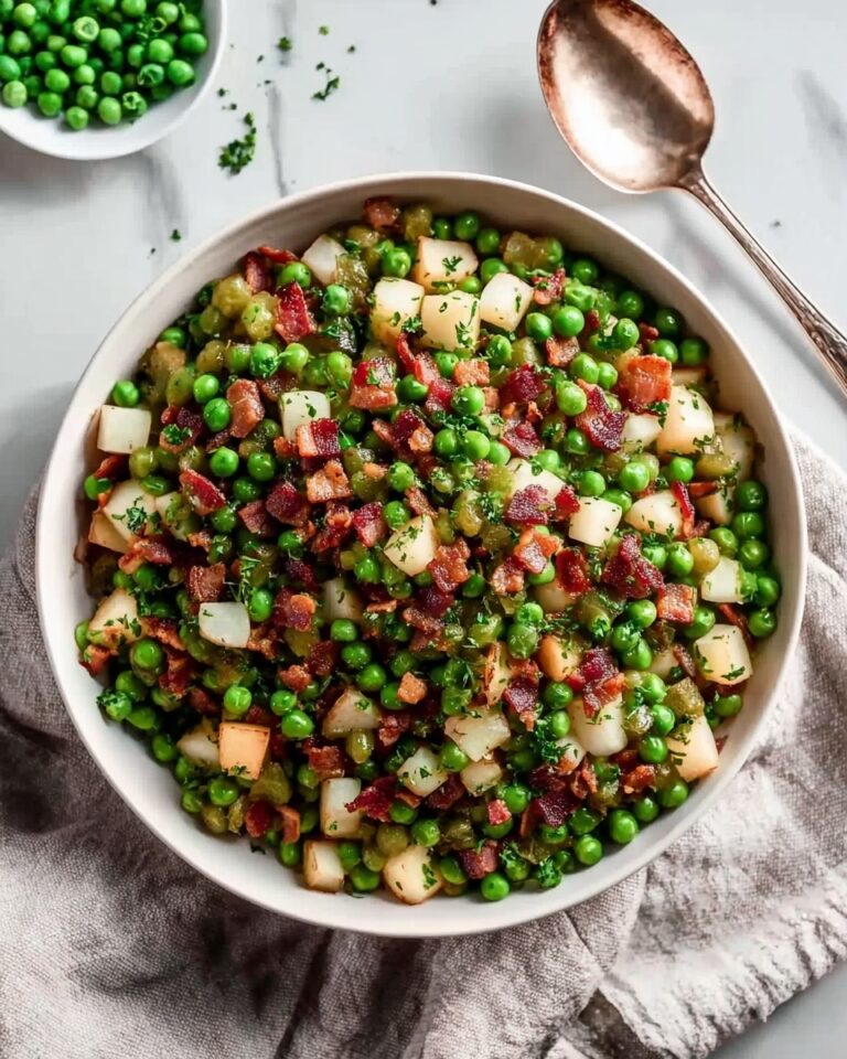 Savory Thanksgiving Peas Side Dish – Fresh, Easy & Flavorful Recipe
