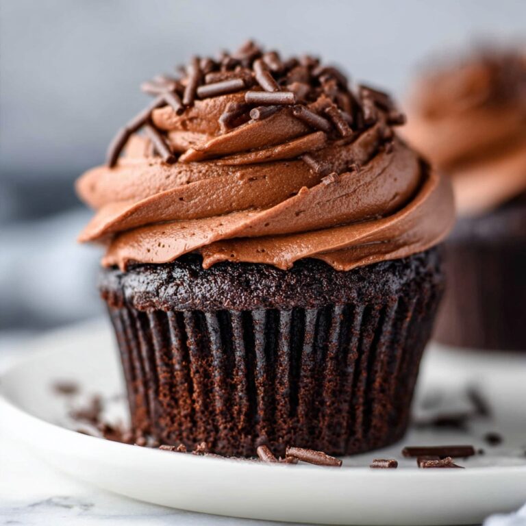 Creamy Chocolate Buttercream Frosting Recipe