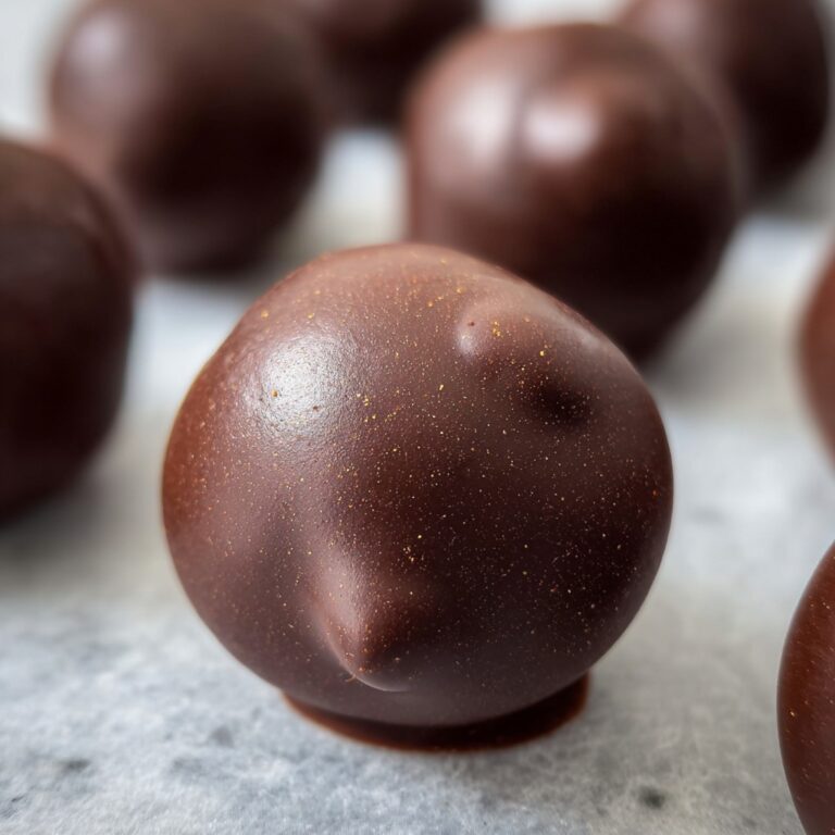 4-Ingredient Peanut Butter Balls Recipe